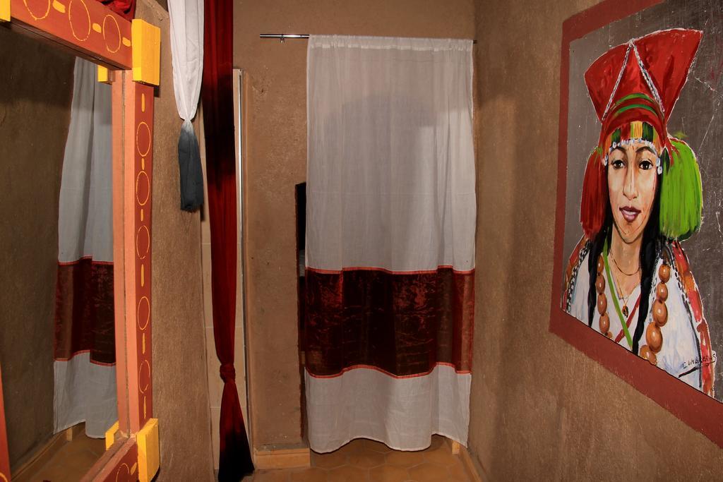 Hotel La Gazelle Bleue Merzouga Exteriér fotografie